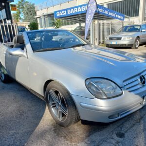 MERCEDES SLK 200-VENDUTA