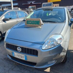 FIAT GRANDE PUNTO-BENZINA-VENDUTA